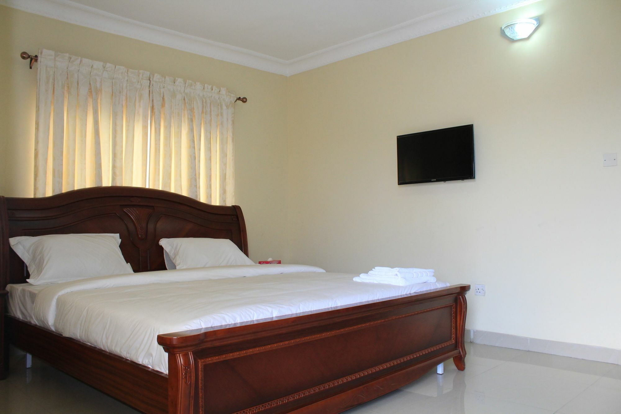 The Habitat Suites International Лагос Екстериор снимка